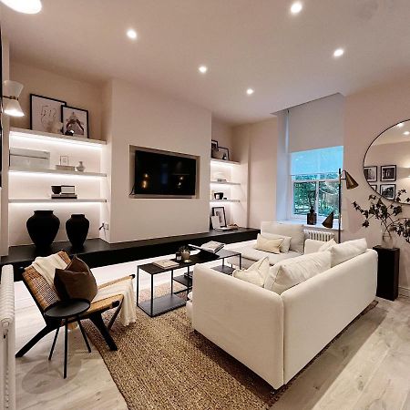 Luxury 2 Bedroom Flat In Central トッドモーデン エクステリア 写真