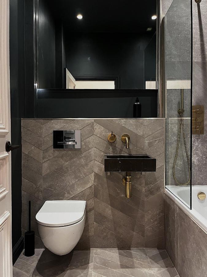 Luxury 2 Bedroom Flat In Central トッドモーデン エクステリア 写真